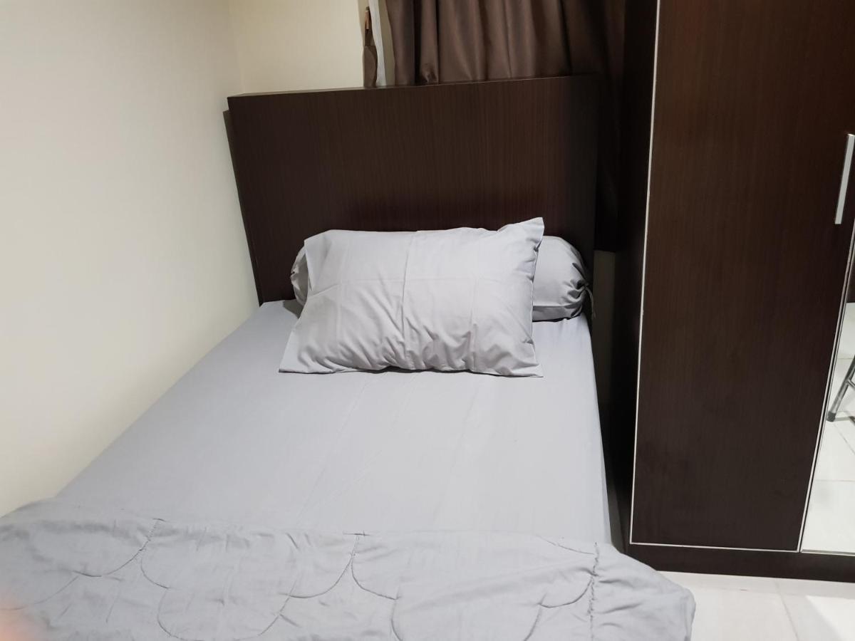 Aloha Guest House - 1 Male Only Τάνγκερανγκ Εξωτερικό φωτογραφία